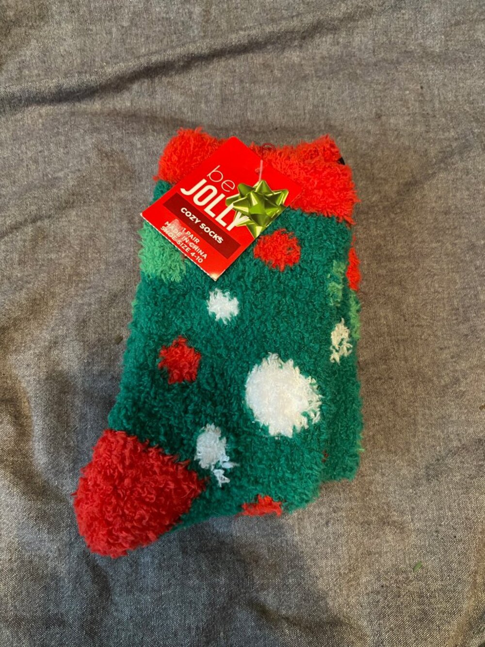 Bath & Body Works + Jolly Christmas Set Of Fuzzy Lounge Socks NWT - Picture 5 of 5